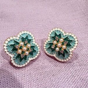 Vintage Green and Gold Floral Earrings
